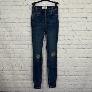 WE THE FREE - Super Skinny Distressed Jeans